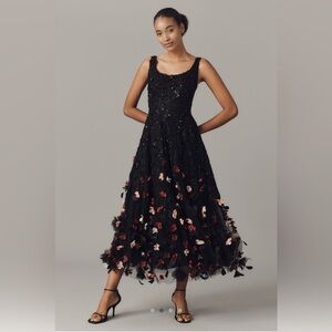 MAC DUGGAL Sleveless Beaded Midi Dress With 3D Flowers NEW SIZE 4